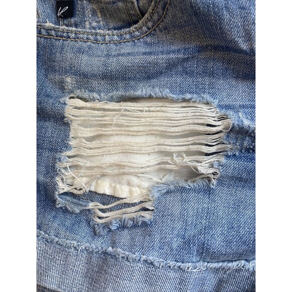 KanCan Distressed Low Rise Shorts With Cuffed Hem Size M - Picture 7 of 7